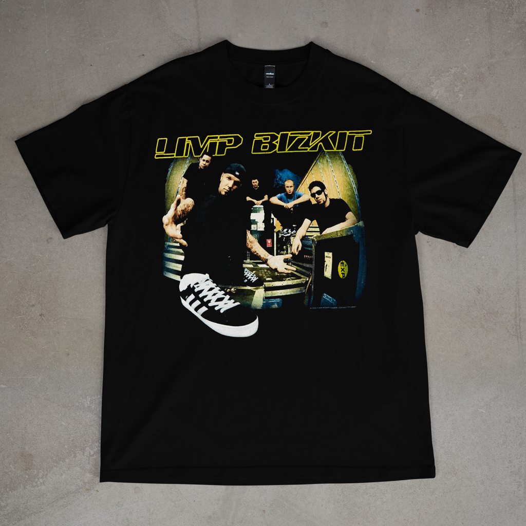 Limp Bizkit vintage-style nu metal graphic T-shirt